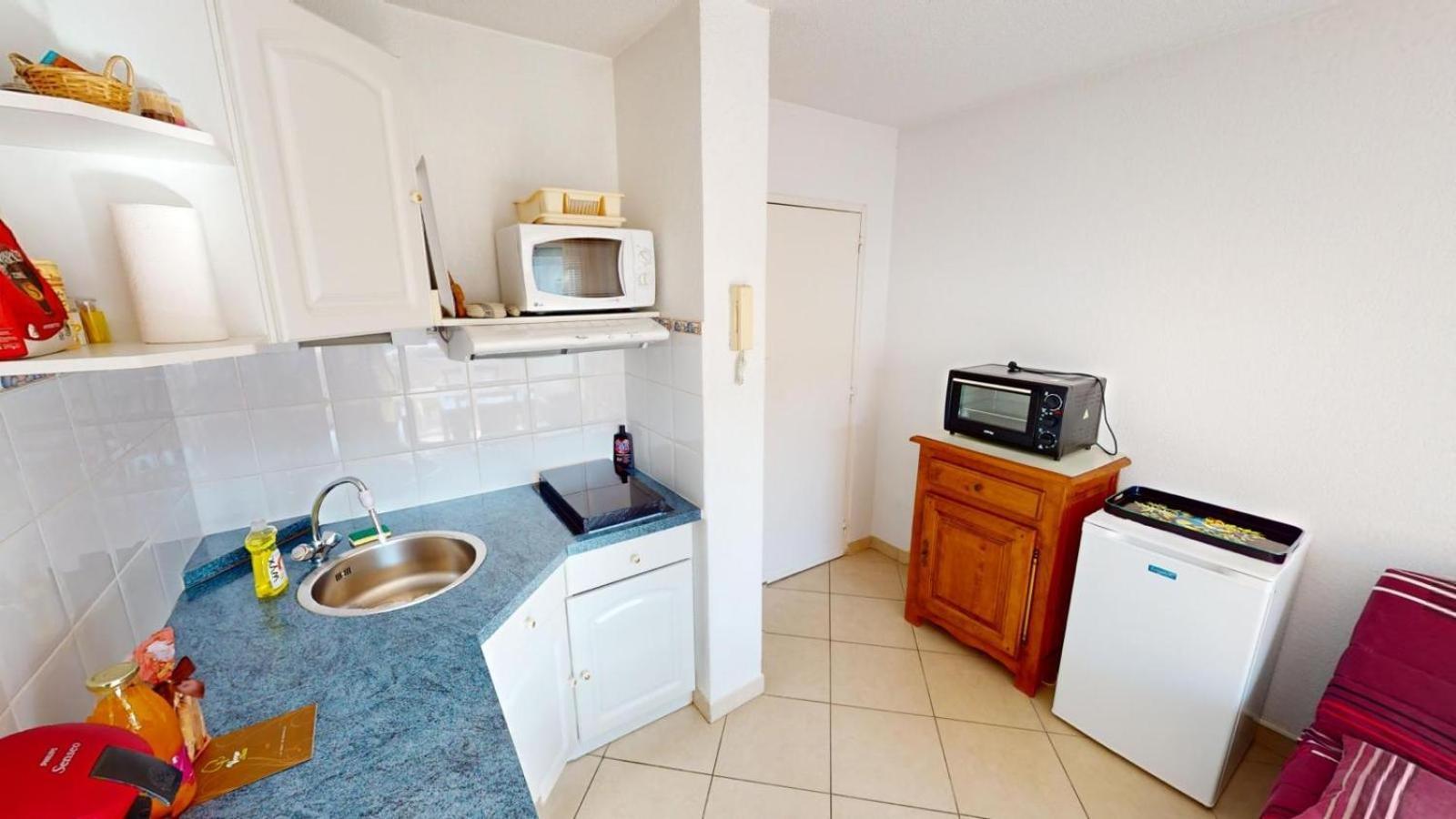 Apartment T2 Clim Avec Terrasse Et Place De Parking Privative *